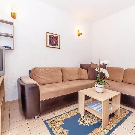 Apartman Casa Ivana Garden 2-bedroom Crikvenica