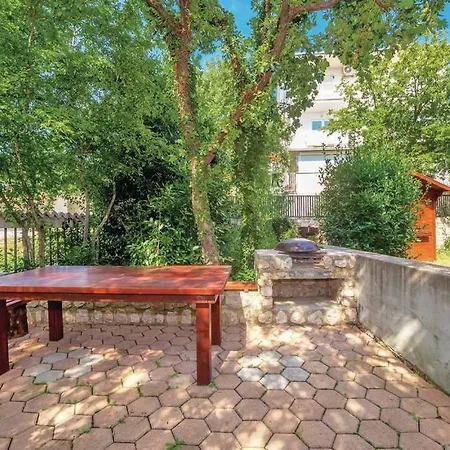 Casa Ivana Garden 2-bedroom * Crikvenica