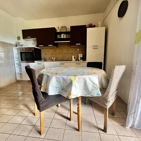 Apartman Casa Ivana Garden 2-bedroom *
